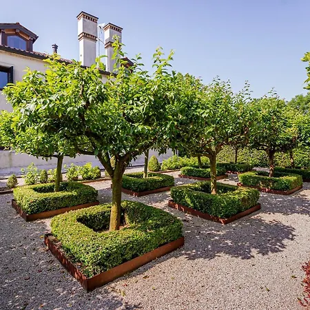 Fiori E Frutti Agriresort مزرعة للإقامة *