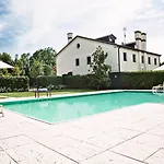 Otel Fiori E Frutti Agriresort Venezia 5*