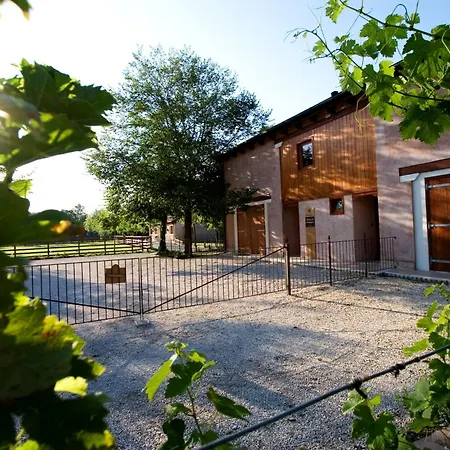 Hotel Fiori E Frutti Agriresort Venezia 5*