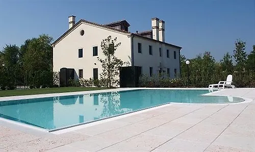 Hotel Fiori E Frutti Agriresort Venezia 5*